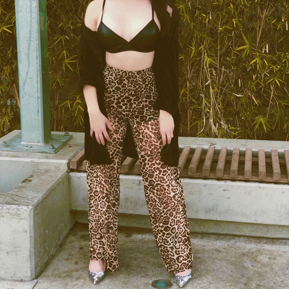 🤎🐆🤎 Leopard print sheer pants